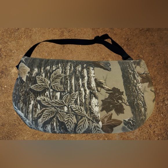 None Other - FREE with purchase of any other nondiscounted camo item: Camo Hunting Seat Pad